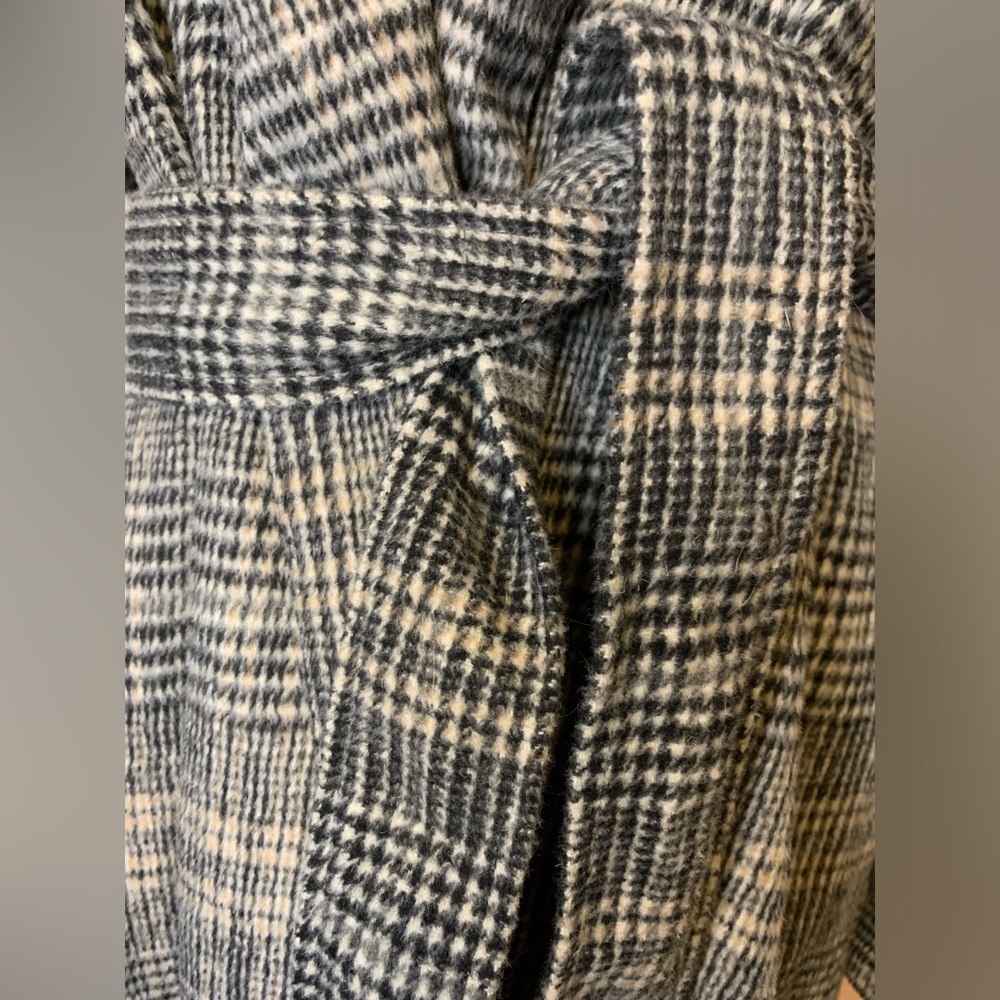 A new day Medium Plaid Belted Trench Black & Tan - Picture 5 of 7